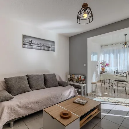 Casa vacanze Terrasses De La By Interhome *
